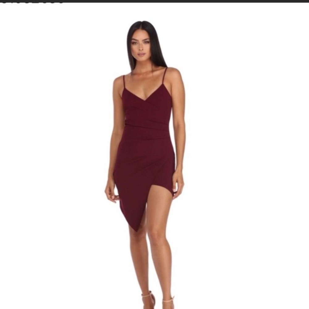 Burgundy Windsor Ruche Hour Dress